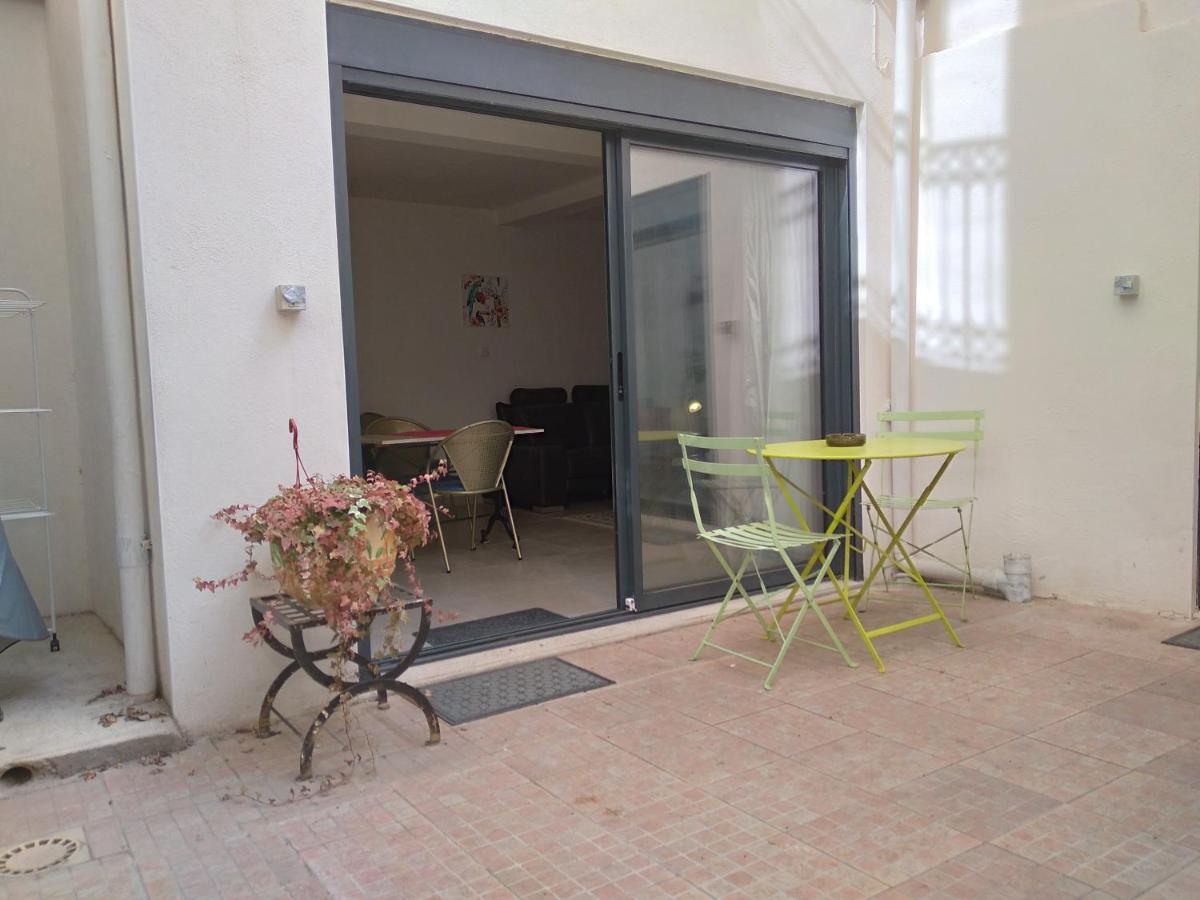"Le Patio"-Meuble De Tourisme 3 Etoiles -Residence "Les Logis De Beziers"-Garage Optionnel-Coeur De Ville-Plages A 16Km ! Екстер'єр фото